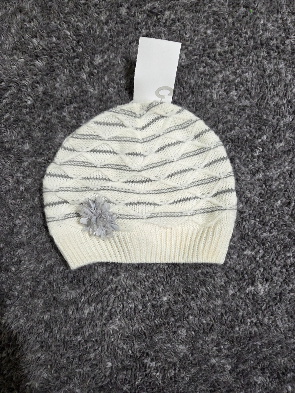 Kids Knit Floral Accent Beanie - White & Light Gray